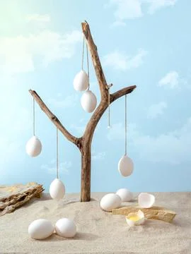 Conceptual photography - easter egg tree Stockfoto's