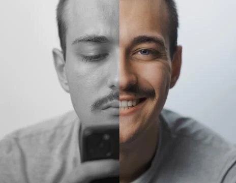 Conceptual Split Portrait of Young Man Showing Sad Smartphone Use and Happy.. Foto stock