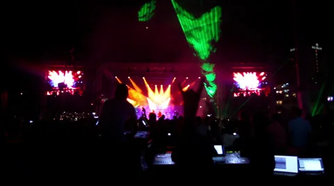 Concert Crowd Vídeos de archivo 31150008