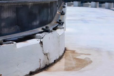 Concreat crack at base of BMU for mantenance machine Stock Photos