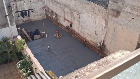 Concrete floor smoothing motion animation at a busy residential construction Stock Footage 337844128