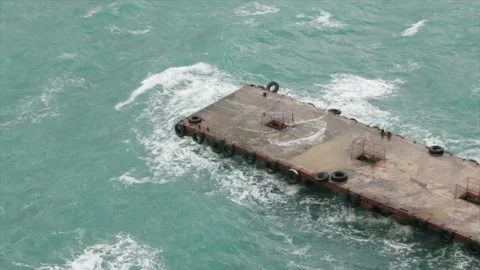 Concrete pier in waves Video stock 157934704