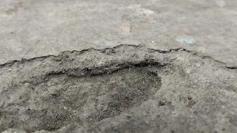 Concrete surfaces are peeling or spalling Видео 313646107