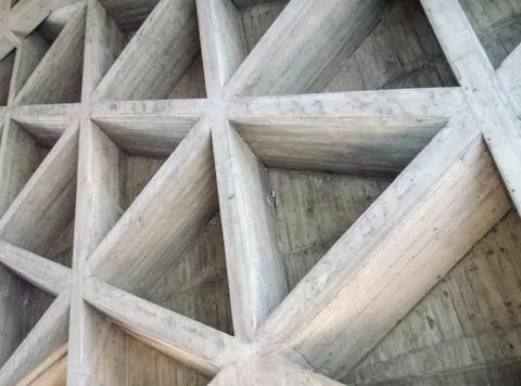 Concrete triangular structure Stockfoto's