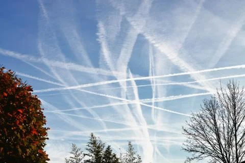 Condensation trails Stock Photos