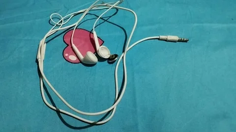 The condition of the headset is damaged Stock Footage 225180227