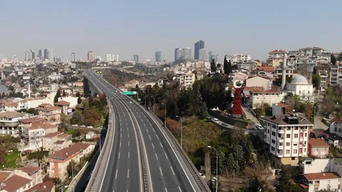 Condition of roads after curfew measures in the context of large cities in Turke Stock Footage 128318034