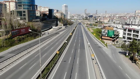 Condition of roads after curfew measures in the context of large cities in Turke Stock Footage 128318367