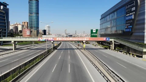 Condition of roads after curfew measures in the context of large cities in Turke Stock Footage 128318384