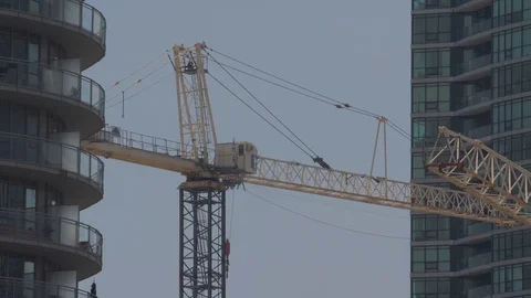Condo Construction Development Tower Crane Building Between Buildings Vídeo Stock 92186721