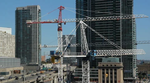 Condo construction in Toronto.  Real time. Video stock 32401765