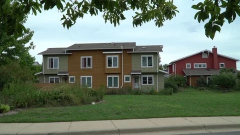 CONDOMINIUM COMMUNITY 스톡 동영상 102292574