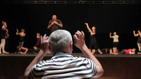 Conductor Video stock 31806020