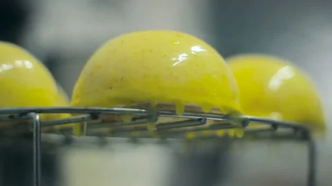 Confectionery and sweets cakes Stock-Footage 71408309