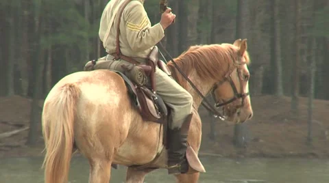 Confederate Cavalry with pistol 库存影片 1048061