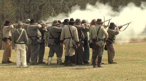 Confederate Rifle Fire 2 库存影片 1048023