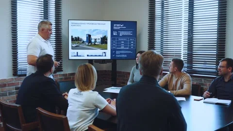 Conference at a large table, presentation at a conference Video stock 237033479