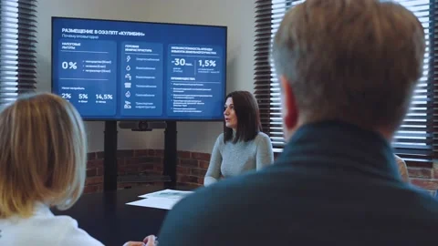 Conference at a large table, presentation at a conference Video stock 237033558