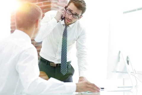 Confident businessman solves work problems 库存照片