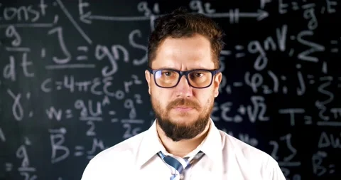 Confident man tries to solve a problems 스톡 동영상 131560631