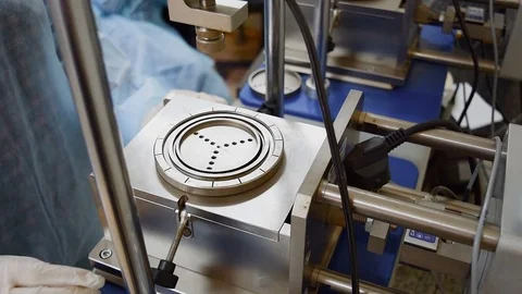 Configures the appliance engineer Vidéo 70882521