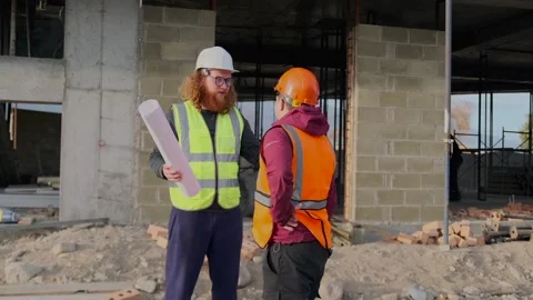 Conflict on construction site between an engineer and foreman Stock Footage 275071636