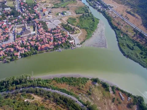 Confluence of two rivers and old capital of Georgia  aerial view 스톡 동영상 80307104