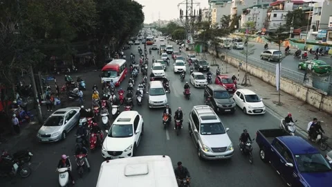 Congested Road In Hanoi, Busy Rush Hour, Infrastructure, Transportation, Vietnam Vidéo 132175609