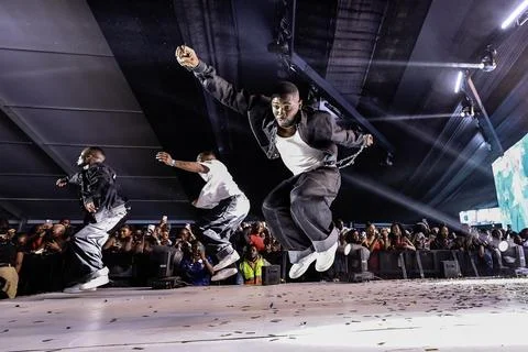 Congolese singer Fally Ipupa performs at a live concert in Nairobi, Kenya - 05 S Stock Photos