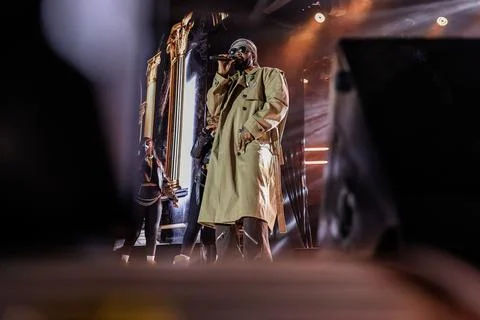 Congolese singer Fally Ipupa performs at a live concert in Nairobi, Kenya - 05 S Stock Photos