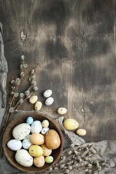 Congratulatory easter background. Easter eggs and flowers. Selective focus. Top Foto stock