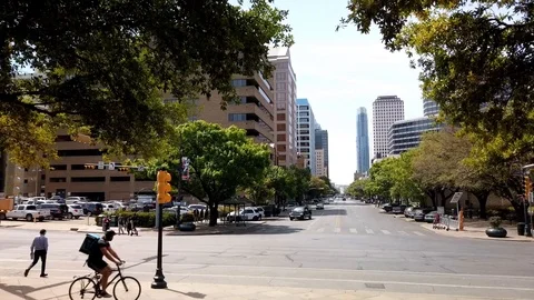 Congress Ave Hyperlapse from Capitol grounds Stock Footage 105686087