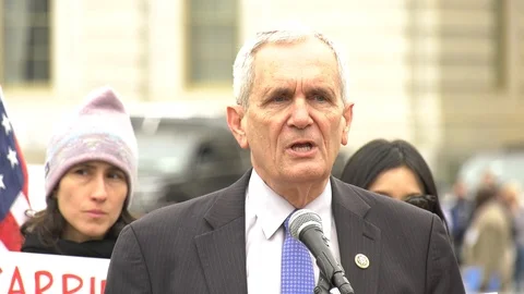 Congressman Lloyd Doggett evokes Stormy Daniels' name  Stock-Footage 88603232
