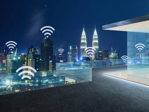 Connecting computer networks to modern cities in the future Foto stock