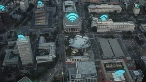 Connectivity Digital Data Overlays Above a Metropolitan City at Twilight 库存影片 331045633
