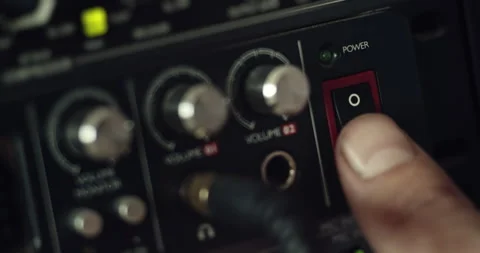 Consol switch on Vídeos de archivo 132521165