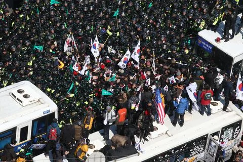 Constitutional Court rules to remove impeached President Park from office, Seoul Photos