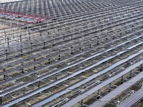 Construction is accelerating on the 2-GW Tianwan tidal flat photovoltaic demo Stock Photos
