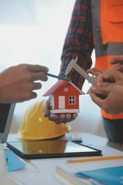 Construction and structure concept of Engineer or architect meeting for pro.. 스톡 사진