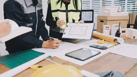 Construction and structure of Engineer or architect meeting for project wor.. Stock Footage 333275612