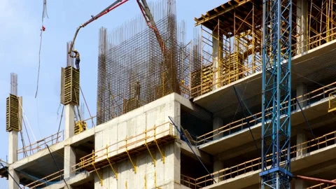 Construction of a beautiful modern office skyscraper against the sky. Stock Footage 236910564