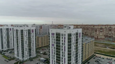 Construction of buildings in a new area Video stock 93583030