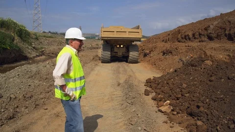 Construction, Construction Site, Outdoors, Day, Wide Shot, Tracking Shot, 20 Stock Footage 94017742