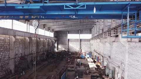 Construction crane in abandoned factory. Video stock 88363559