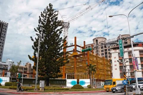Construction Crane Building New High Rise Tower in Taipei Urban Renewal Site 스톡 사진