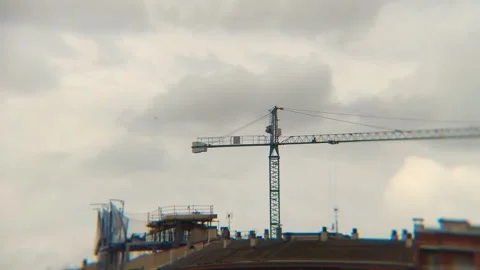 Construction Crane Timelapse with Workers on Building Site Video stock 330606122