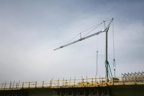 Construction cranes for lifting heavy loads Foto stock