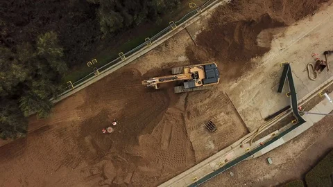 Construction crew repairs road that developed a sink hole Video stock 104465209