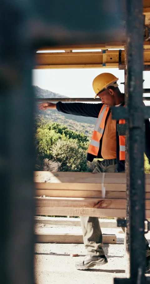 Construction, dancing or black man on site with achievement, rhythm or fun Stock Footage 336264791