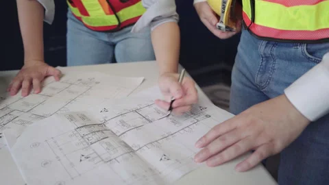 Construction Engineer, on-site planning, interior view work before decoration Stock Footage 157760671